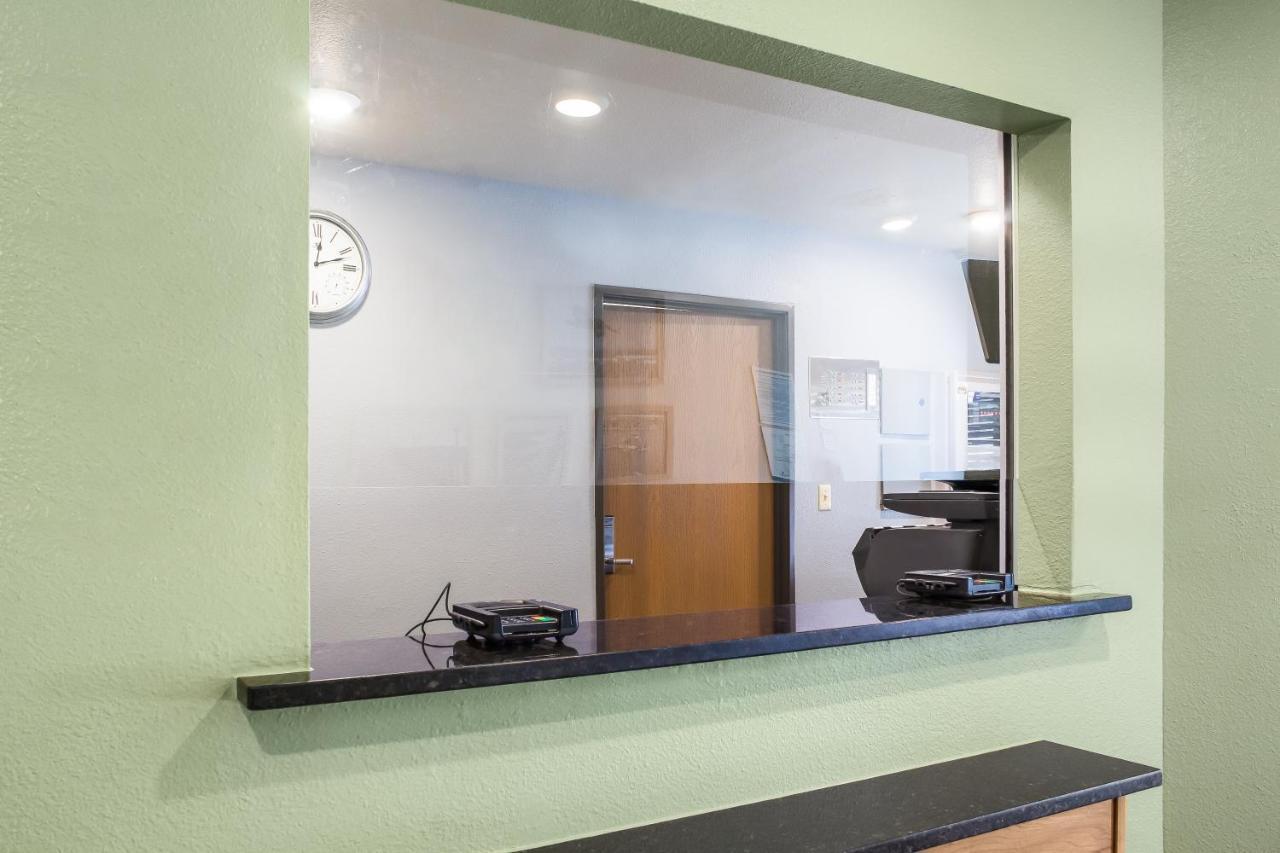 Woodspring Suites Amarillo East I-40 Екстериор снимка