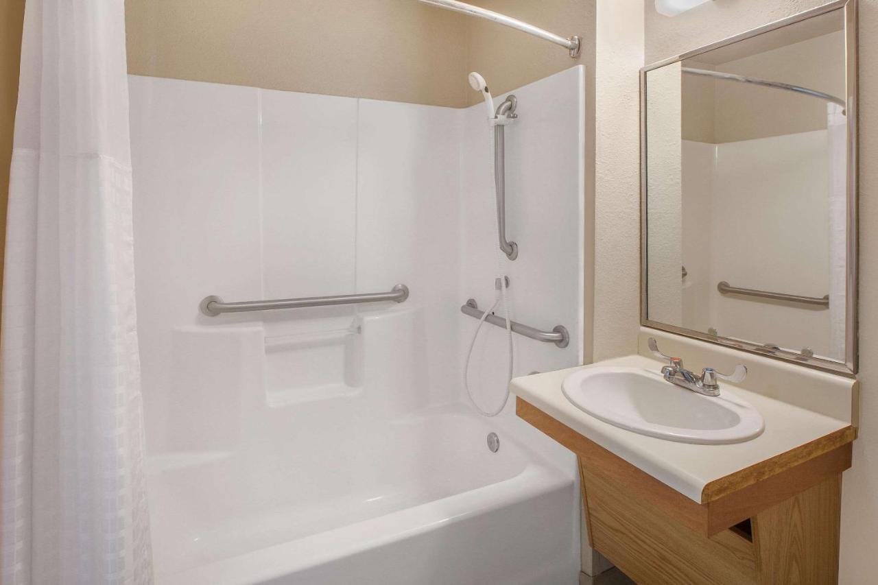Woodspring Suites Amarillo East I-40 Екстериор снимка